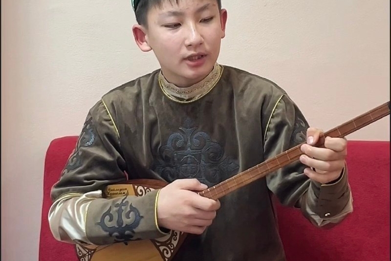 Ұлы ақын Жамбыл Жабаевтың 180 жылдығына орай «Балдәурен» республикалық оқу-сауықтыру орталықтары арасында «Жыр мұрасы — жас ұрпаққа аманат» атты жас ақындардың достық онлайн-айтысы өтті.